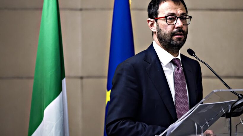 «Costretti ad abbattere gli animali». Scoprono ora l’eurofollia agricola