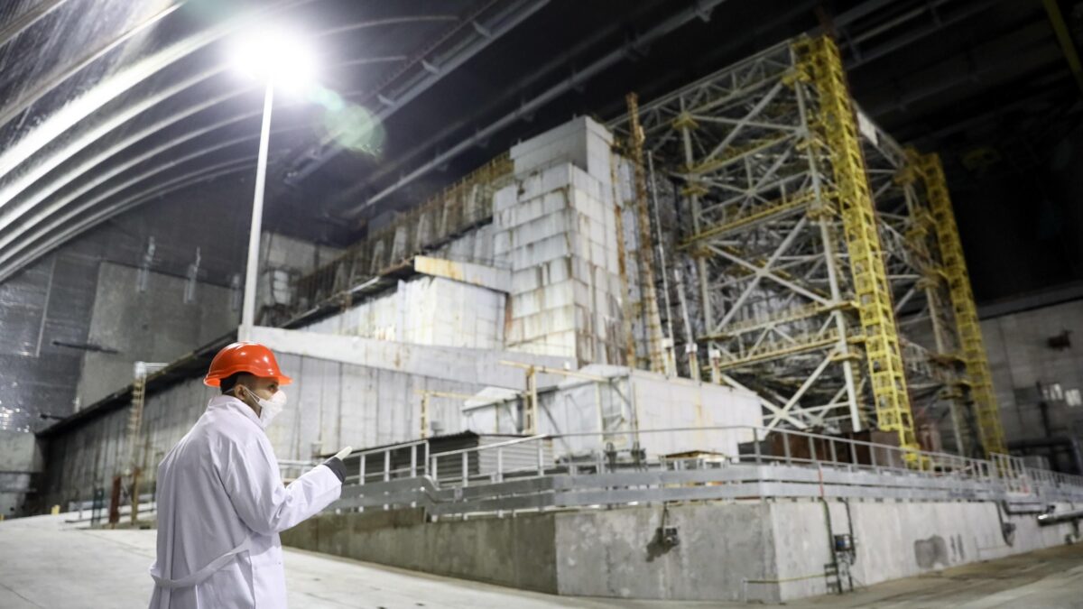 È guerra mediatica su Chernobyl e l’ospedale distrutto