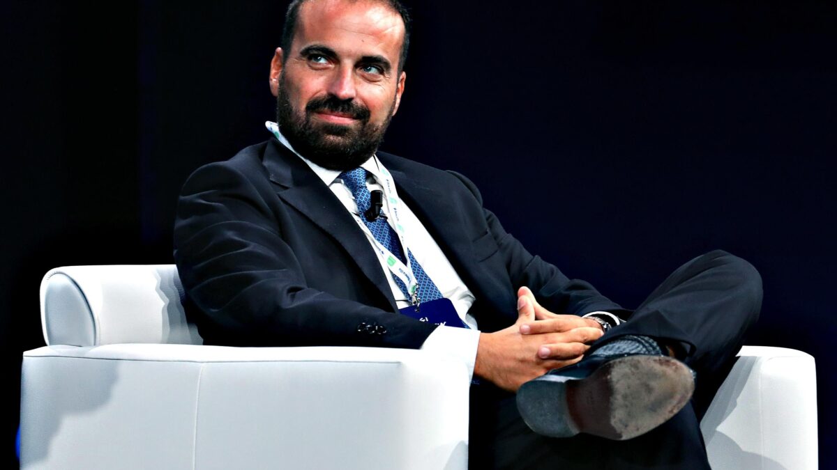 La sfida di Generali piomba in Parlamento
