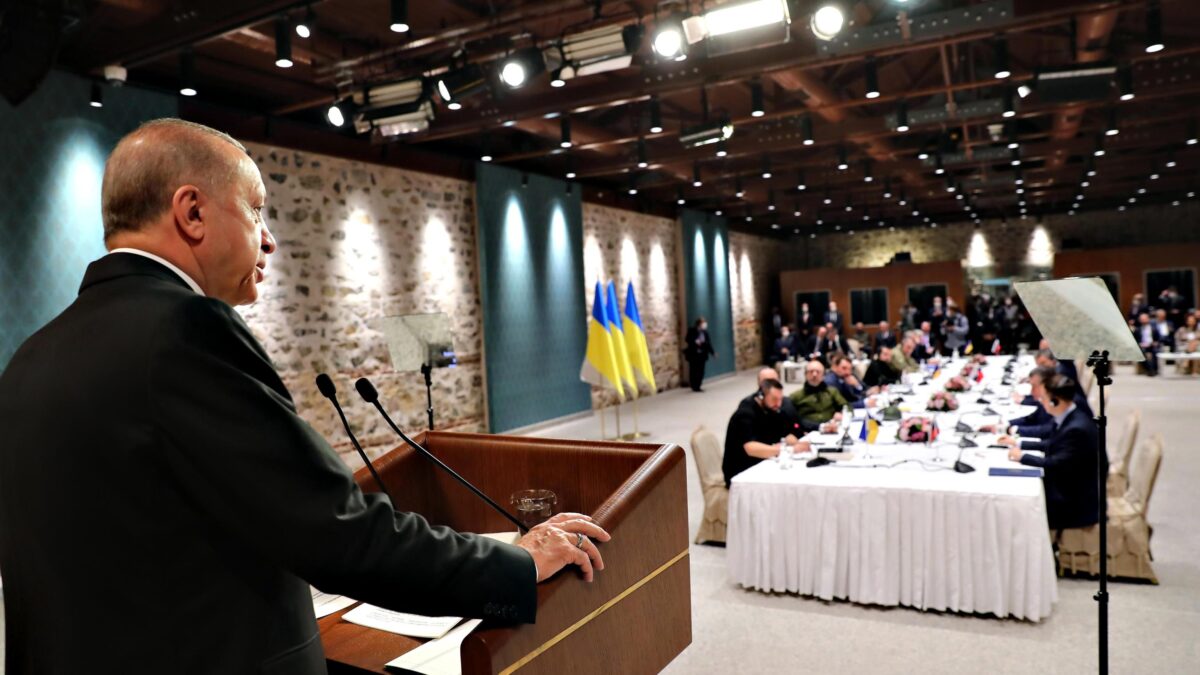 Chiusi i colloqui di pace a Istanbul. Russia e Ucraina restano lontane