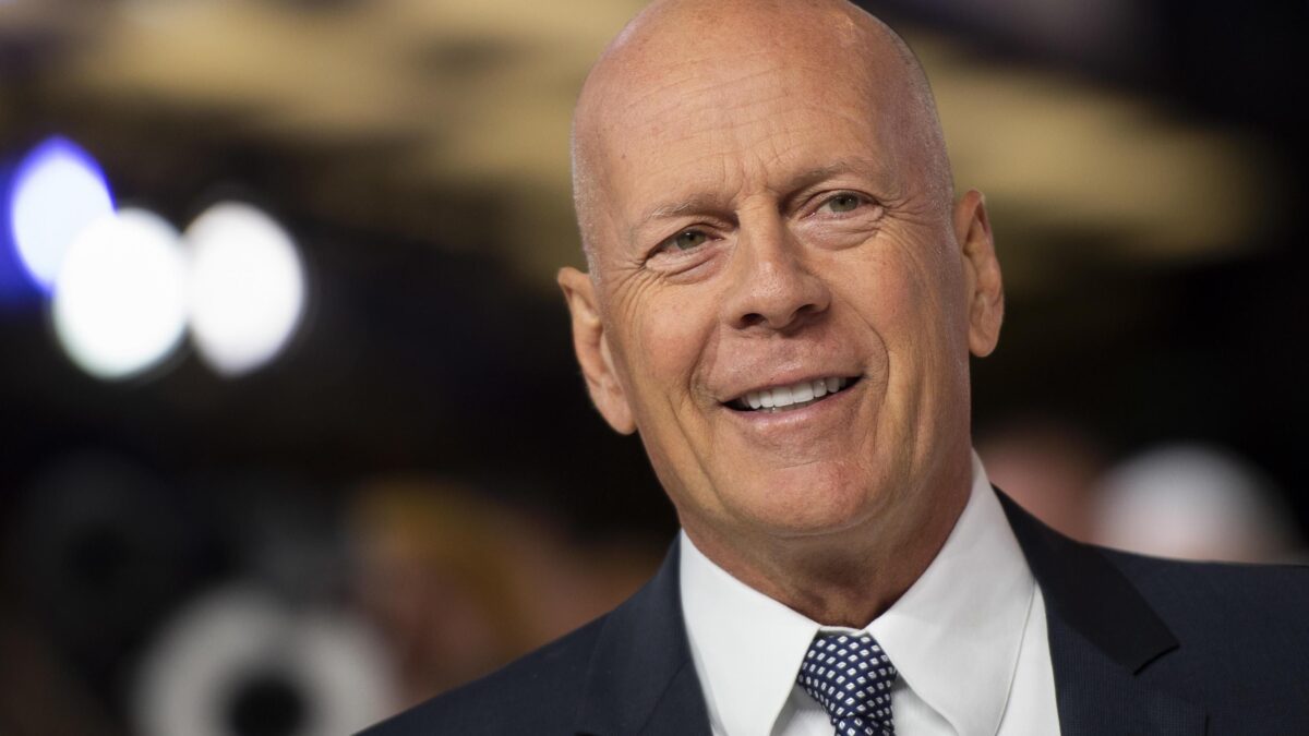 Bruce Willis si ritira per afasia: con lui perde la voce anche l’eroe tradizionale