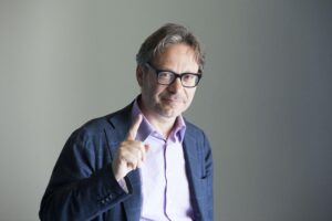 Gli ultimi razzisti sono i progressisti dell’Occidente
