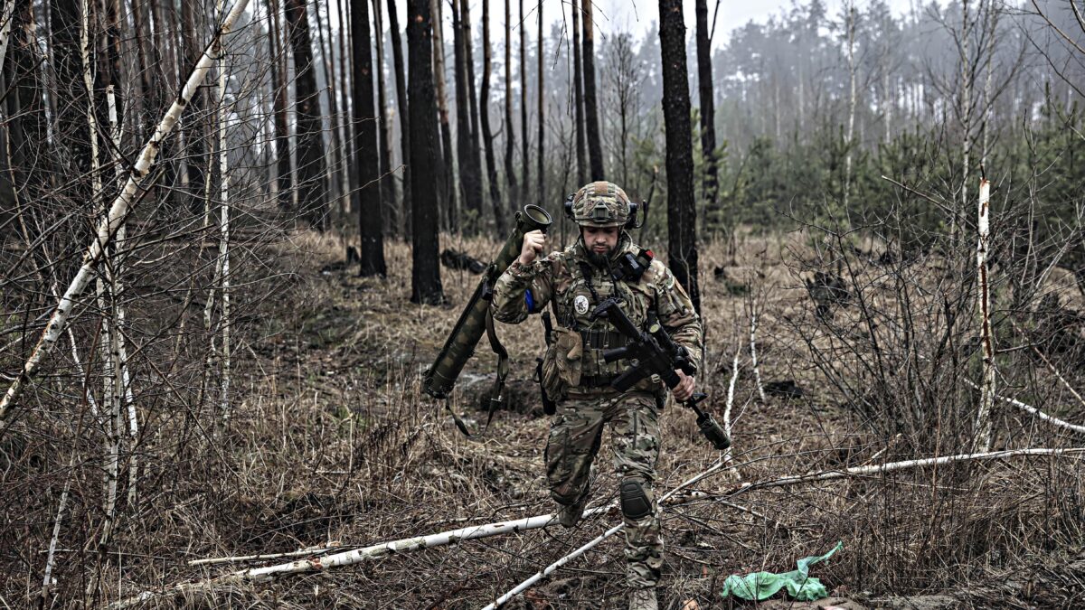 Ci portano alla guerra diretta con la Russia