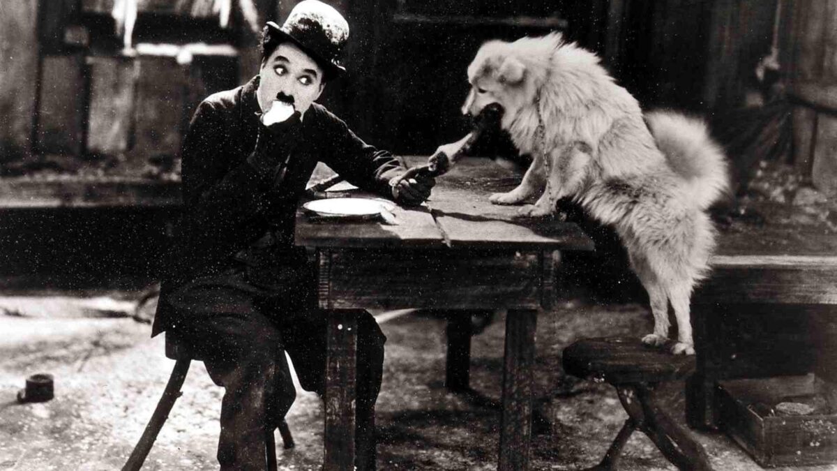 Effemeridi: dall’assalto all’«Avanti!» alla nascita di Charlie Chaplin
