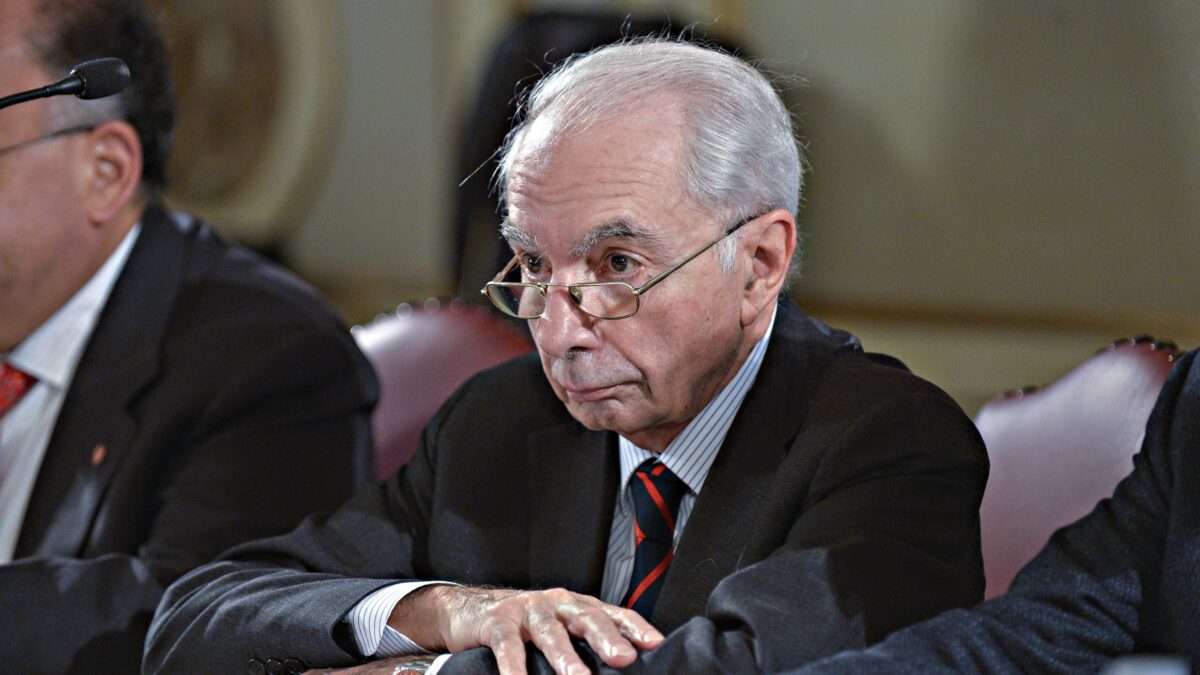 L’ordine di Amato: «Legge per i figli dei gay»