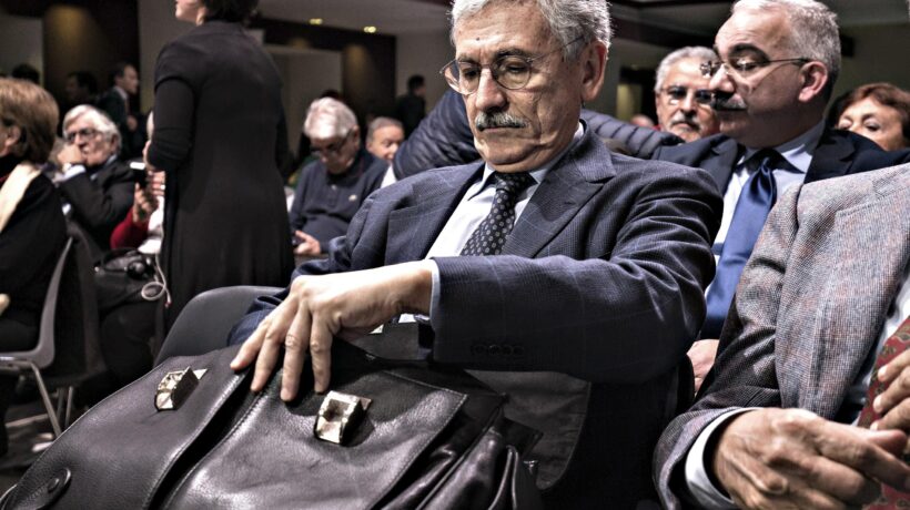 Caso armi, le aziende di stato costrette a scaricare D’Alema