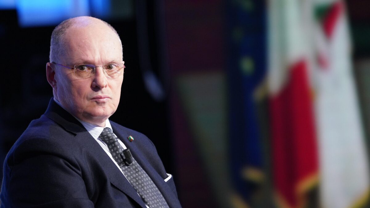 Esaltò il modello Cina. Ma Ricciardi tace sul disastro Shanghai