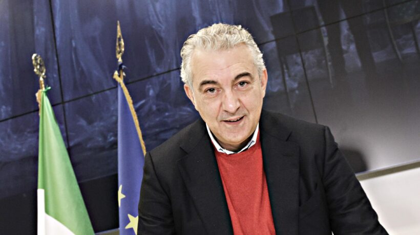 Indagine sulle mascherine di Arcuri: spuntano premi per altri 48 milioni