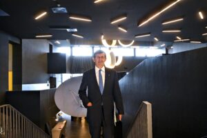 Colao spieghi i piani di Tim Brasile