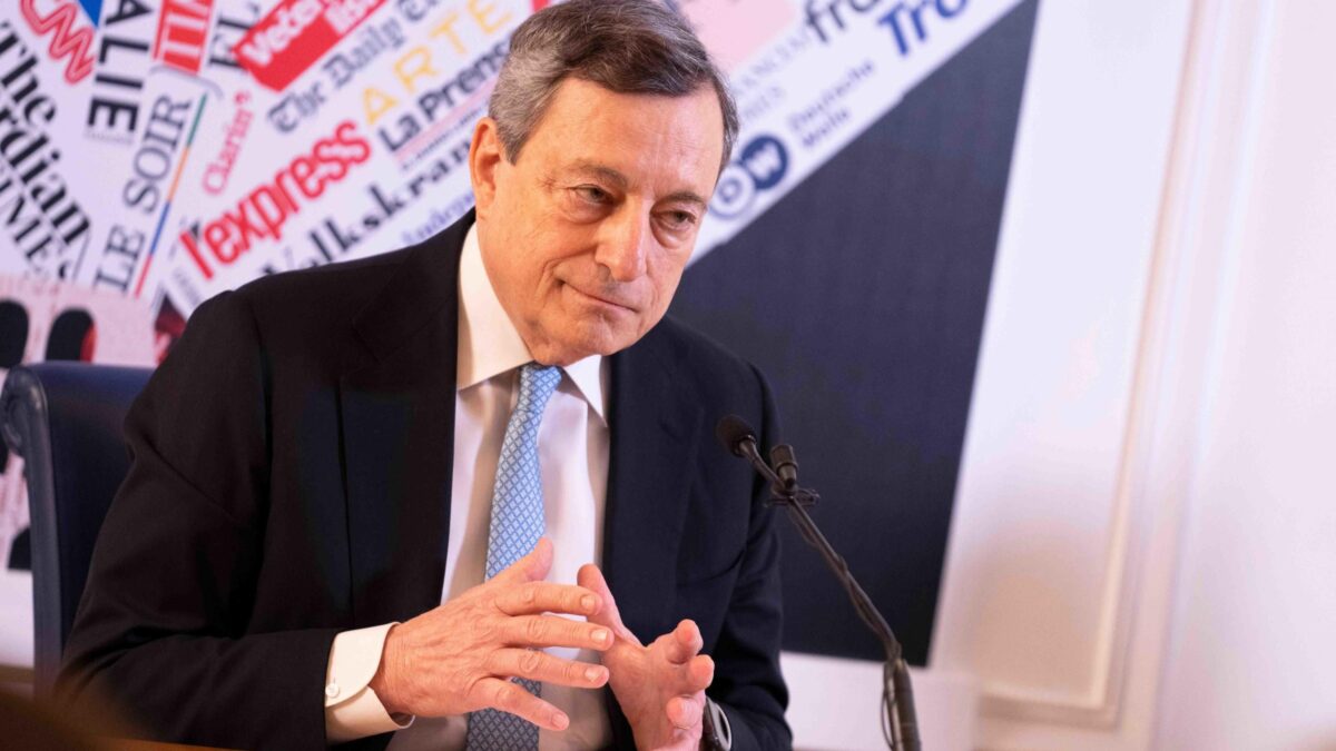 Draghi si confessa per la prima volta. Ma nega i problemi del Paese