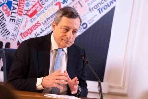 Draghi si confessa per la prima volta. Ma nega i problemi del Paese