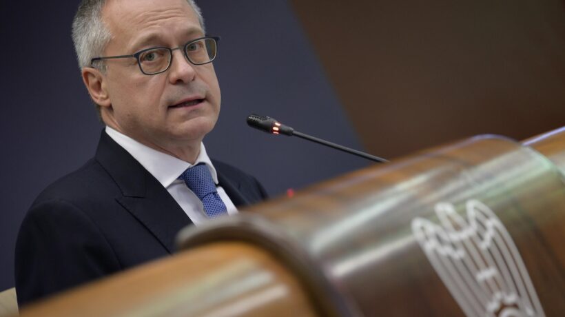 Confindustria, la bella addormentata sulla bolletta