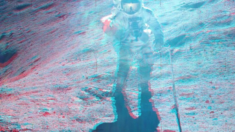 Uno scatto con riflesso tra Young e Duke (Nasa)