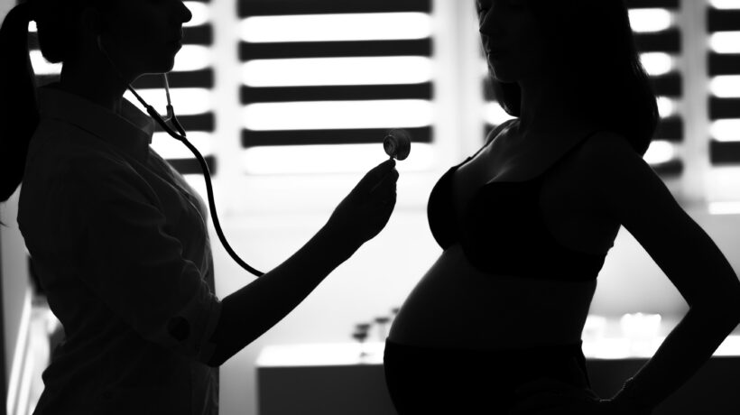 L’Oms tifa aborto fino al giorno del parto e l’America progetta l’infanticidio legale
