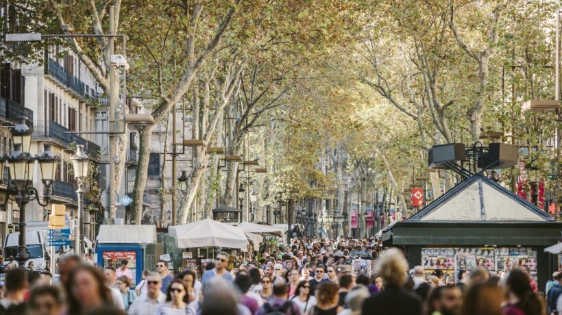 I diktat italiani allontanano i turisti. Gli stranieri preferiscono la Spagna