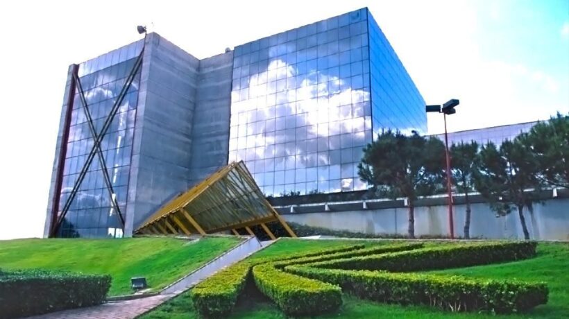 «Le mani dei Casalesi sul Centro aerospaziale di Capua»