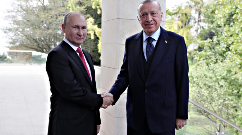 Mentre il negoziato va a passo lento la Russia consolida l’asse con l’India