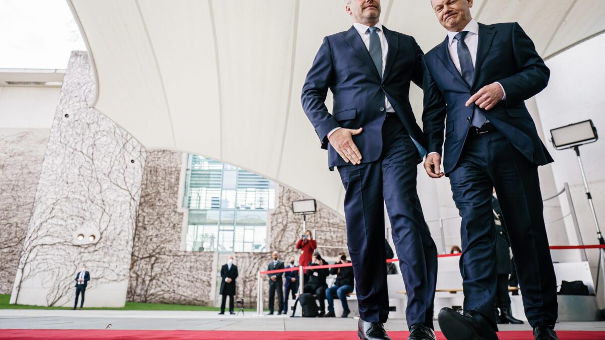È corsa a invocare nuove sanzioni ma Berlino frena l’Ue