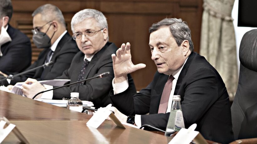 Draghi umilia partiti e Parlamento. Di questo passo il voto diventerà inutile