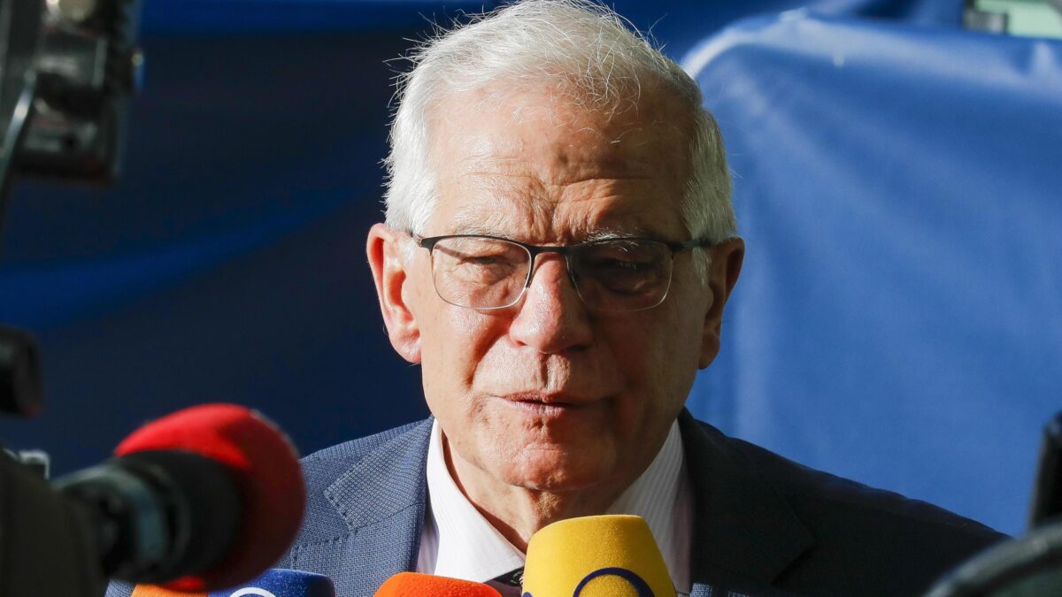 Borrell stila l’elenco dei missili per Kiev. Ma con quale potere?