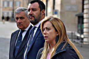 Se il centrodestra non cede, oggi Draghi può perdere la sua maggioranza