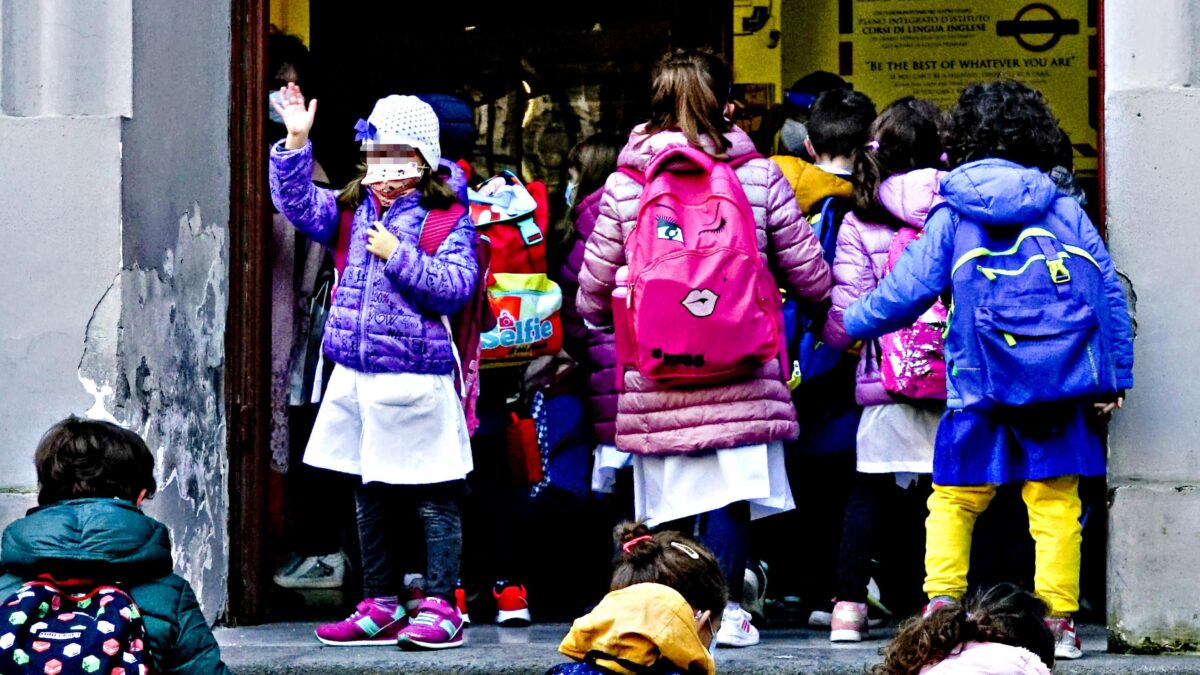 «Bambini ormai immunizzati: è inutile vaccinarli»