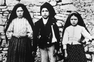 Effemeridi: dal primo campionato italiano alle apparizioni di Fatima