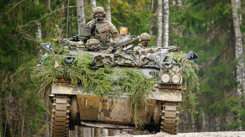 La Nato fa esercitazioni a due passi da Putin