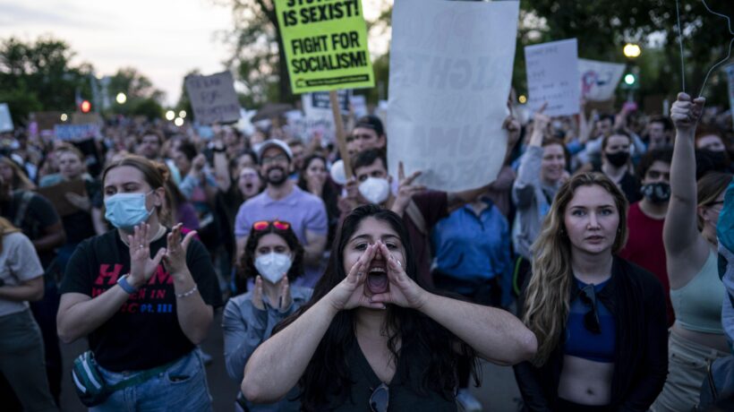 La sinistra Usa sposa l’assedio alle case dei giudici anti aborto