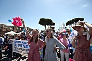 In piazza a Roma per scegliere la vita. «Solo così l’Italia potrà ripartire»