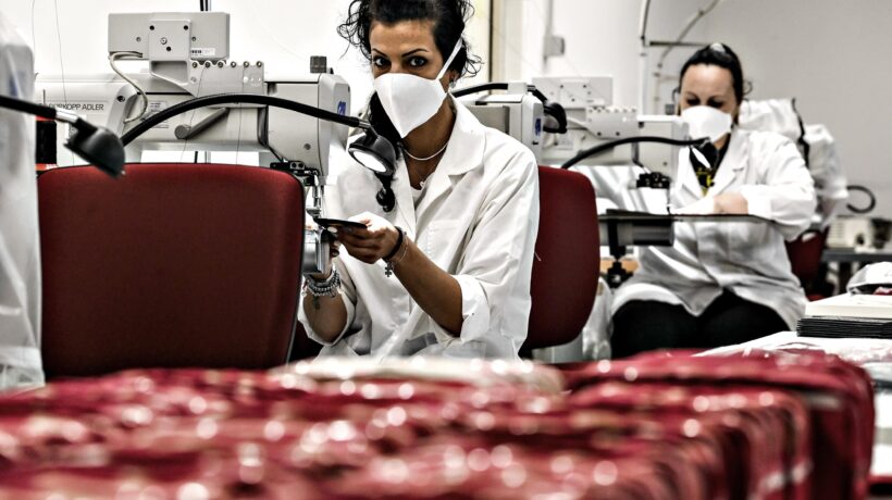 Salari fermi e inflazione. I sindacati sanno solo imbavagliare i lavoratori