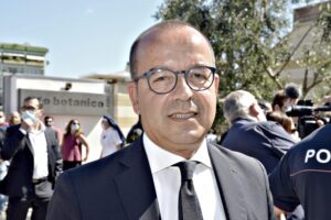 «Non approvo i bilanci del Pd Puglia e impugno la legge salva spreconi»