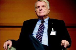 «La cattiva comunicazione ha spaccato il mondo in due»