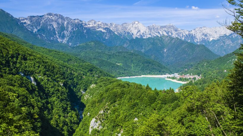 Lago di Barcis (iStock)