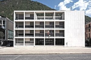 La Casa del Fascio apre le porte agli italiani