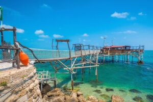 In viaggio lungo i trabocchi d’Italia