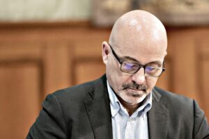«Paghiamo il gas in rubli». Giallo Cingolani