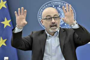 Figuraccia di Cingolani sui dati Ilva