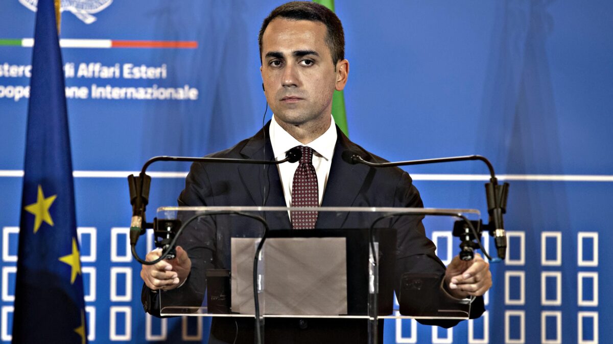Siluro di Medvedev a Di Maio: «Il suo piano? Un flusso di coscienza da grafomani»