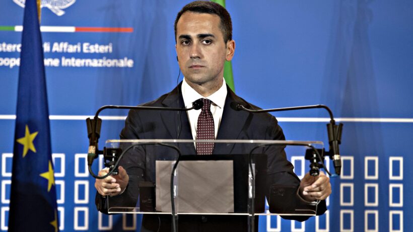 Siluro di Medvedev a Di Maio: «Il suo piano? Un flusso di coscienza da grafomani»