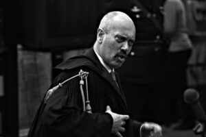 «Il giudice è appiattito sulla difesa. Usiamo Amara per farlo saltare»