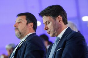 Salvini e Conte al bivio delle armi. O votano per il no oppure è un bluff
