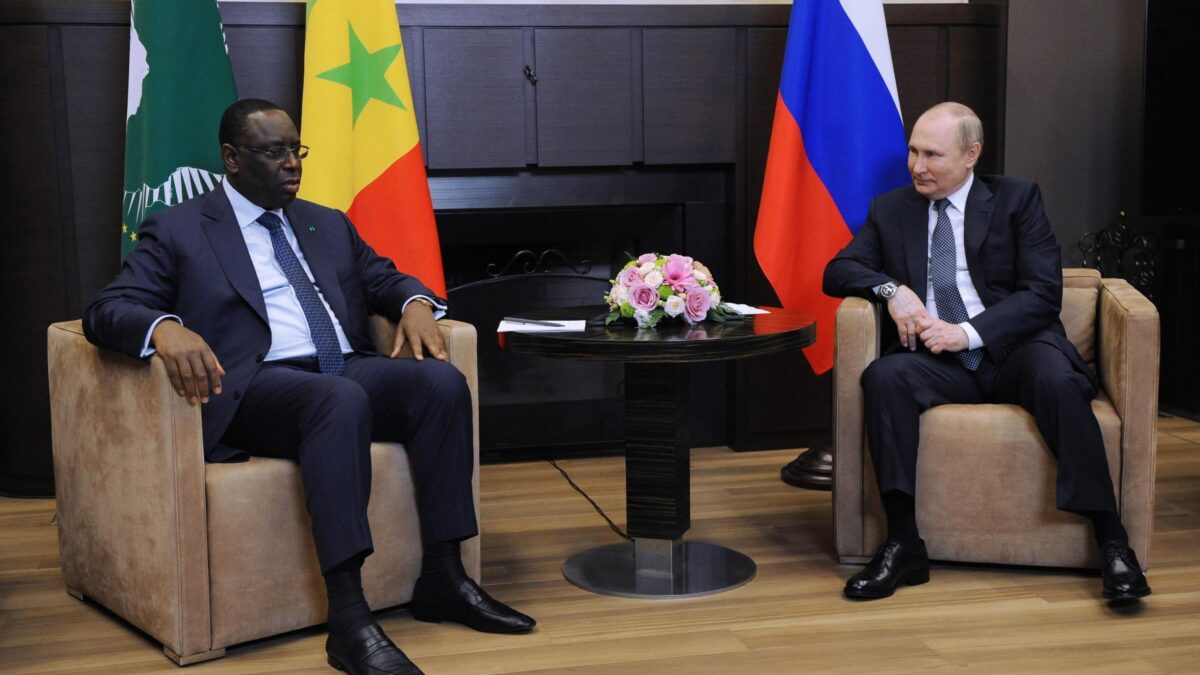 L’Africa ci avverte: «Le sanzioni a Mosca danneggiano noi e scatenano l’esodo»