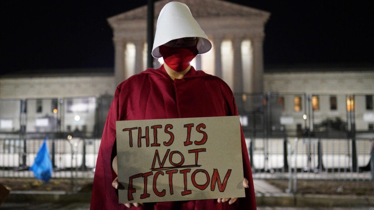 Proteste nelle grandi città. I pro aborto vanno a caccia delle abitazioni delle toghe