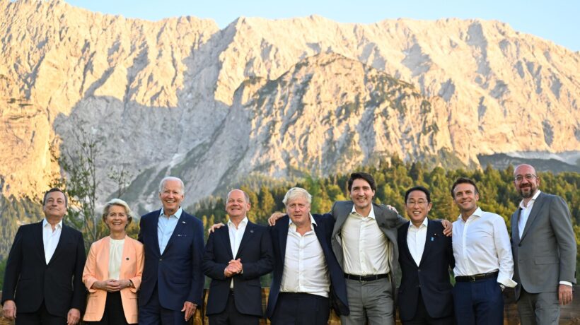 Il G7 chiacchiere e missili. In Baviera piovono parole, in Ucraina piovono bombe