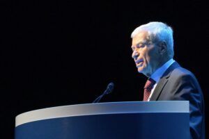 Pure Confcommercio si sveglia dal letargo: «Rifare i protocolli»
