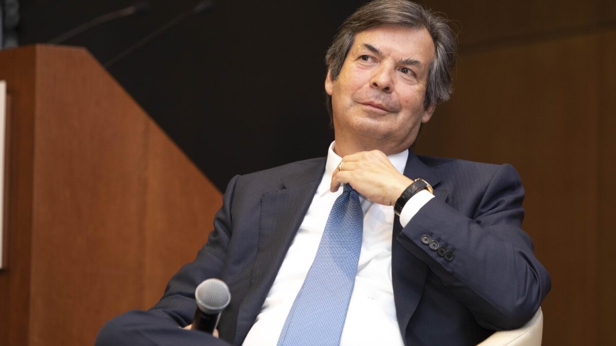 Il banchiere di sistema va alla guerra dello spread