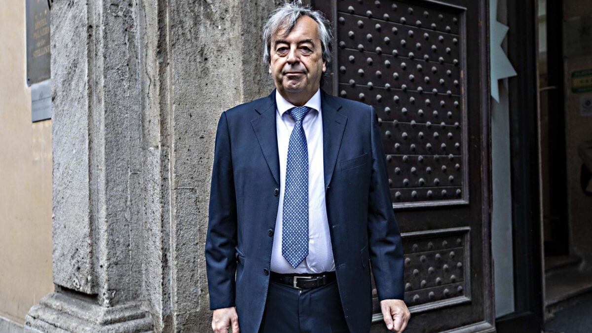 Un clone di Burioni verga parole sensate su «Repubblica»