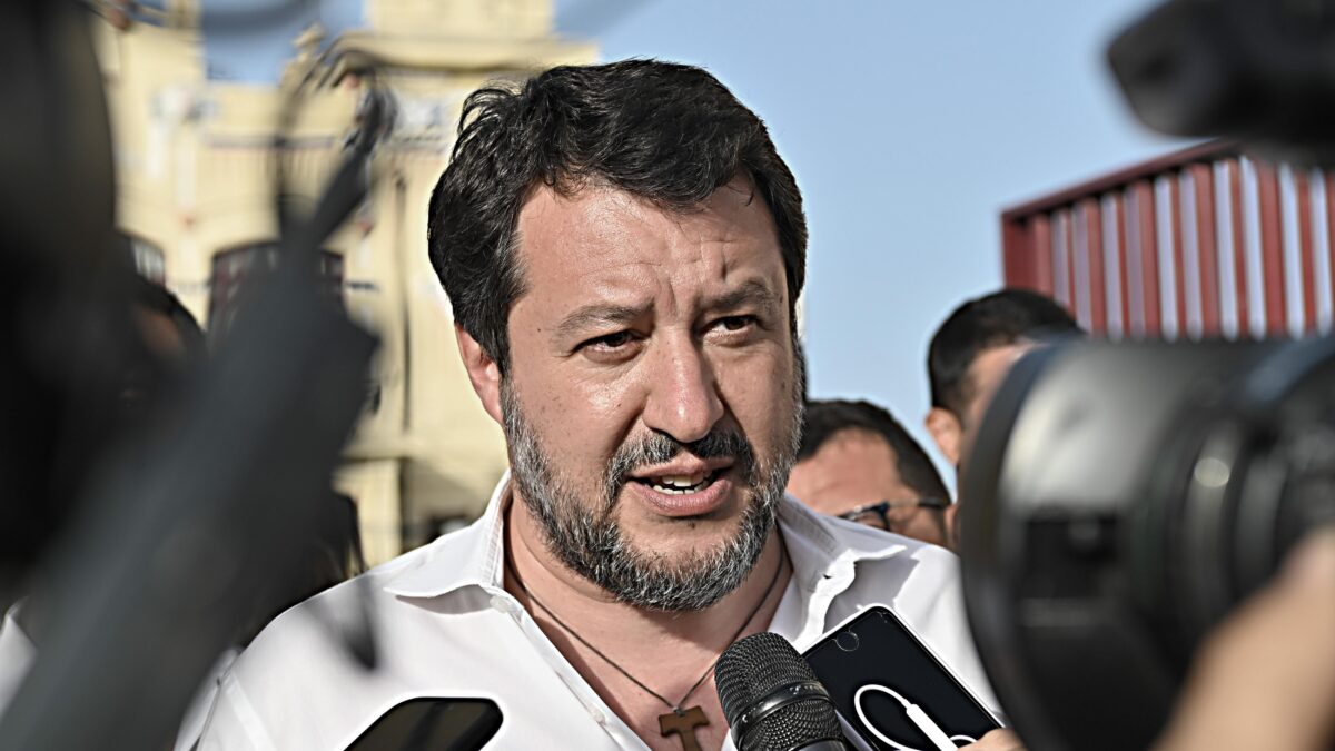 Le relazioni pericolose di Capuano. Spuntano anche legami con la Cina