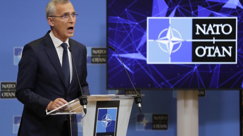 Stoltenberg duro, Lavrov snobba Bruxelles